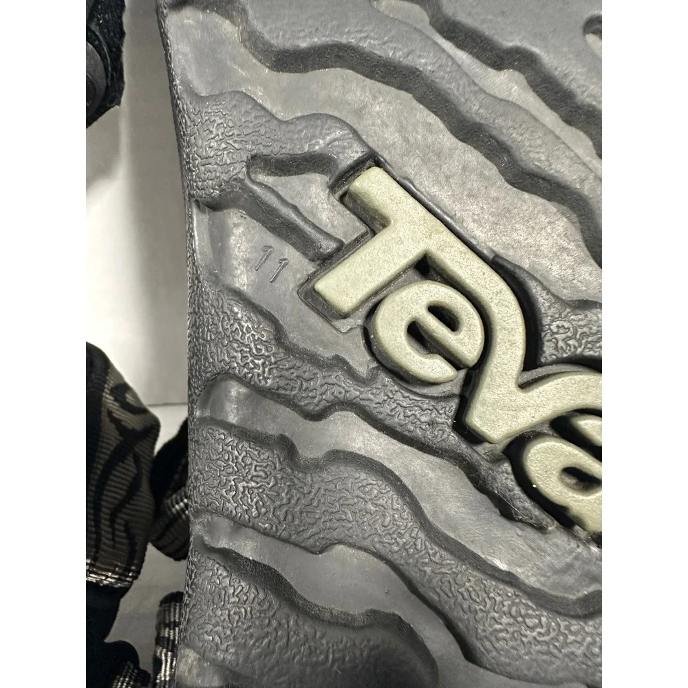 Teva Mens Hurricane XLT2 Sandals Black Olive Green Strappy Hiking Size 11